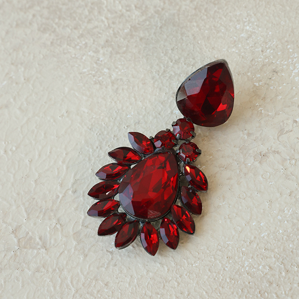 Kristal Taşlı Tasarım Küpe Model 402